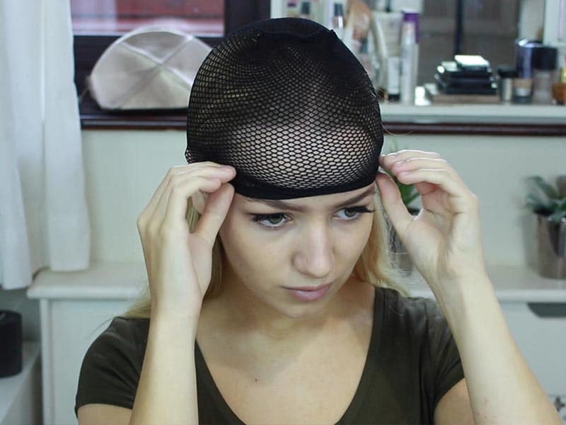 The Best Strategies On How To Put On A Wig Cap | Guide From The Pros