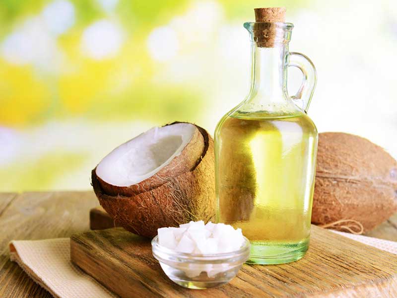 How To Use Coconut Oil In Hair: 4 Myths Debunked