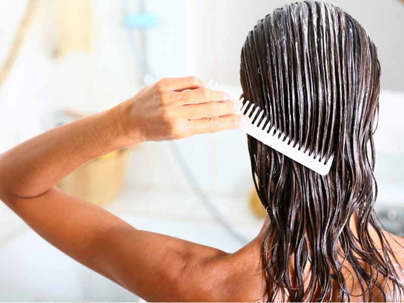 How Often Should You Condition Your Hair? This Is What Professionals Do