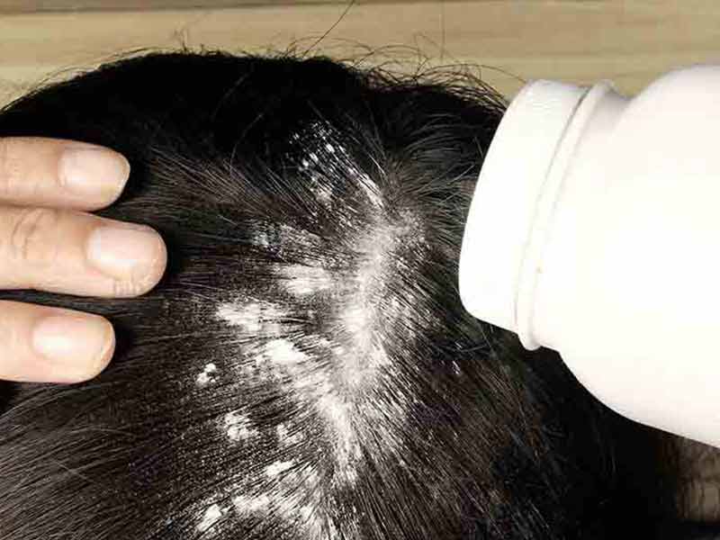 Is It Best To Wash Hair Before Coloring : How Long To Leave Dye In Hair For Best Results Howchimp / You should shampoo your hairs after bleaching, then color your hairs and rinse of the the color.