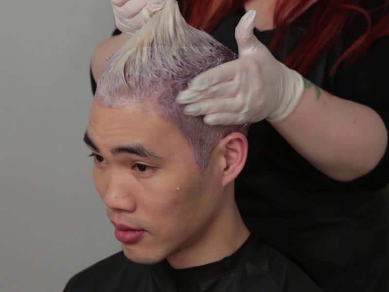 Bleached Hair Men - Is It The Right Choice?