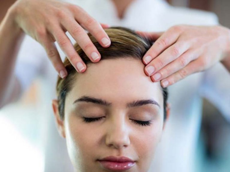 How To Massage Scalp For Hair Growth? 3 Easy Ways To Do It
